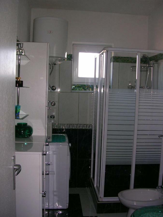 Apartman Lavanda Sutivan Eksteriør billede