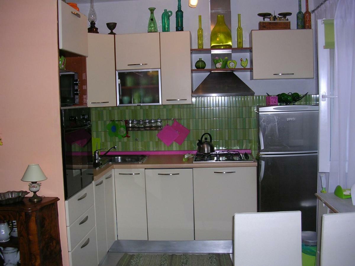 Apartman Lavanda Sutivan Eksteriør billede